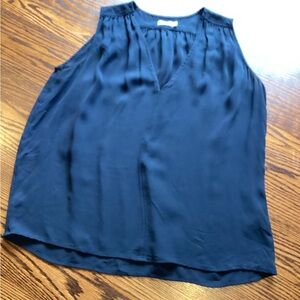 Vince Black Sleeveless V-Neck 100% Silk Blouse